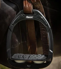 Flex-on Green Composite Stirrups with Inclined Ultra-Grip Tread