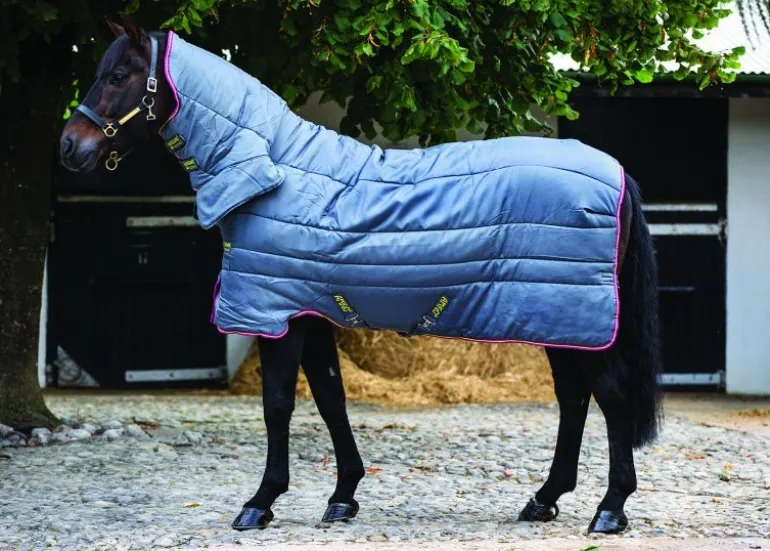 Horseware Amigo 200g Insulator Medium Stable Rug