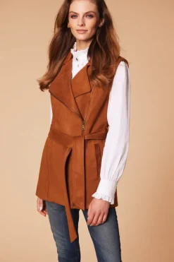 Hunt & Hall Women's Wentworth Faux Suede Gilet